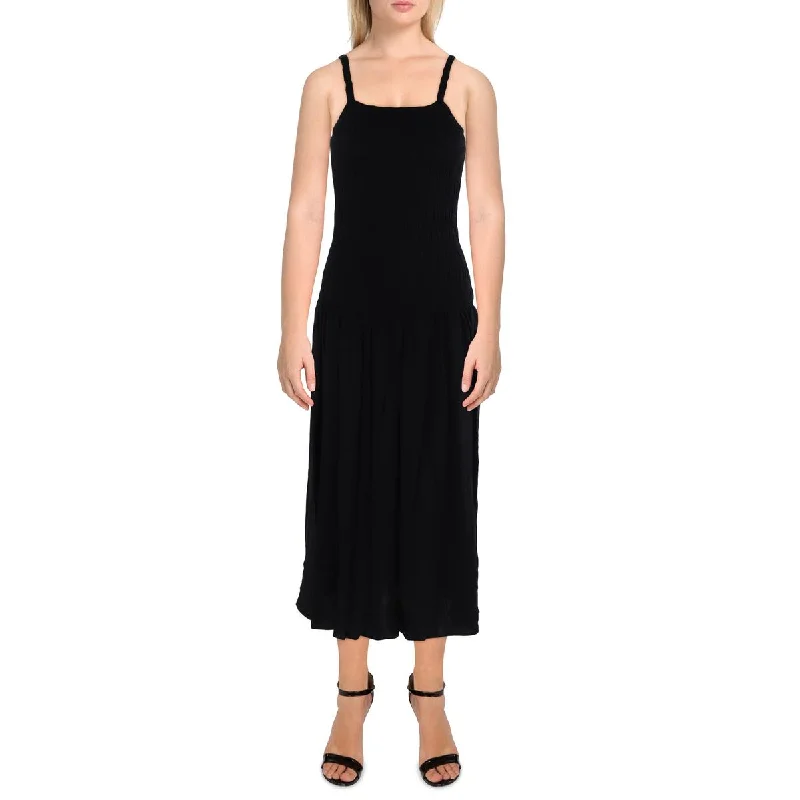 Womens Smocked Sleeveless Midi Dress