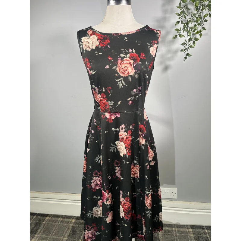 Hepburn Dress - Baroque Roses (12)