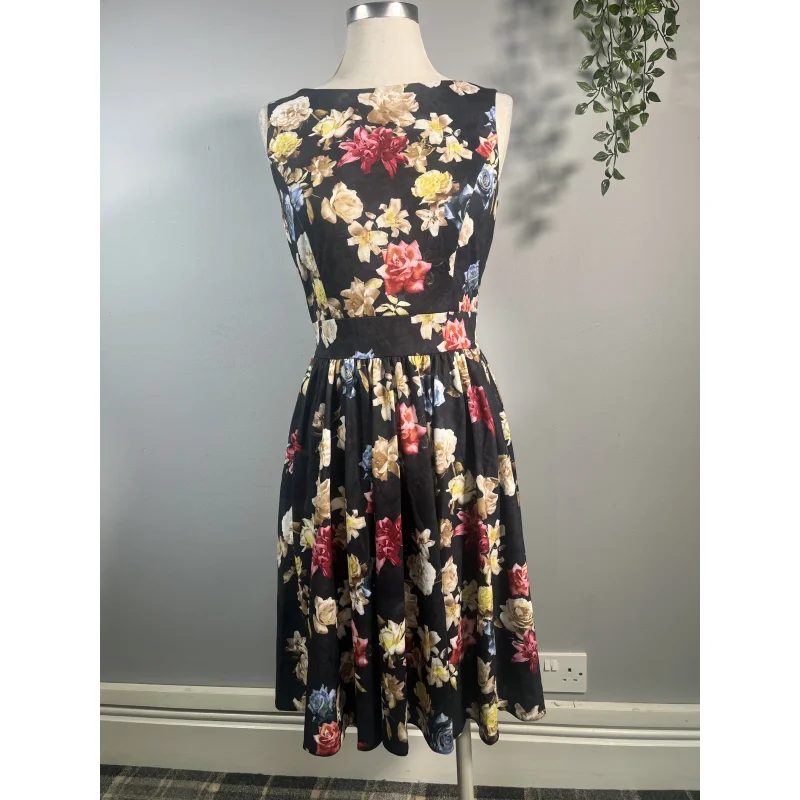 Tea Dress - Lilies and Roses (10)