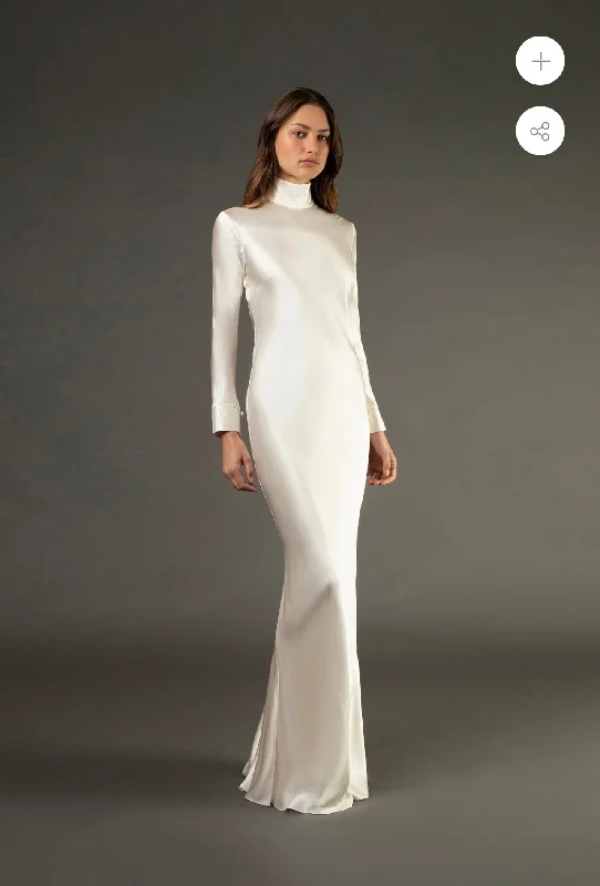 Made With Love MICHELLE MASON- OPEN BACK LONG SLEEVE GOWN - IVORY